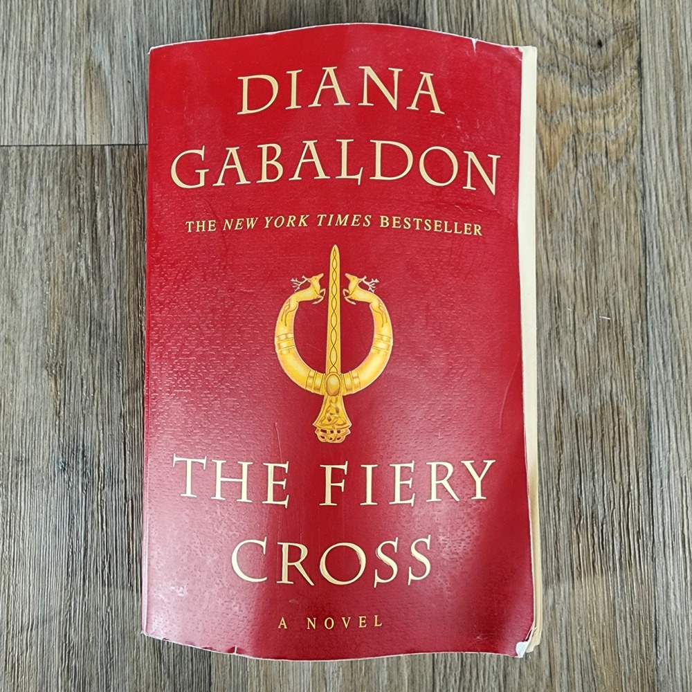 The Fiery Cross Diana‎ Gabaldon Outlander Series Book 5 Paperback 0385336764